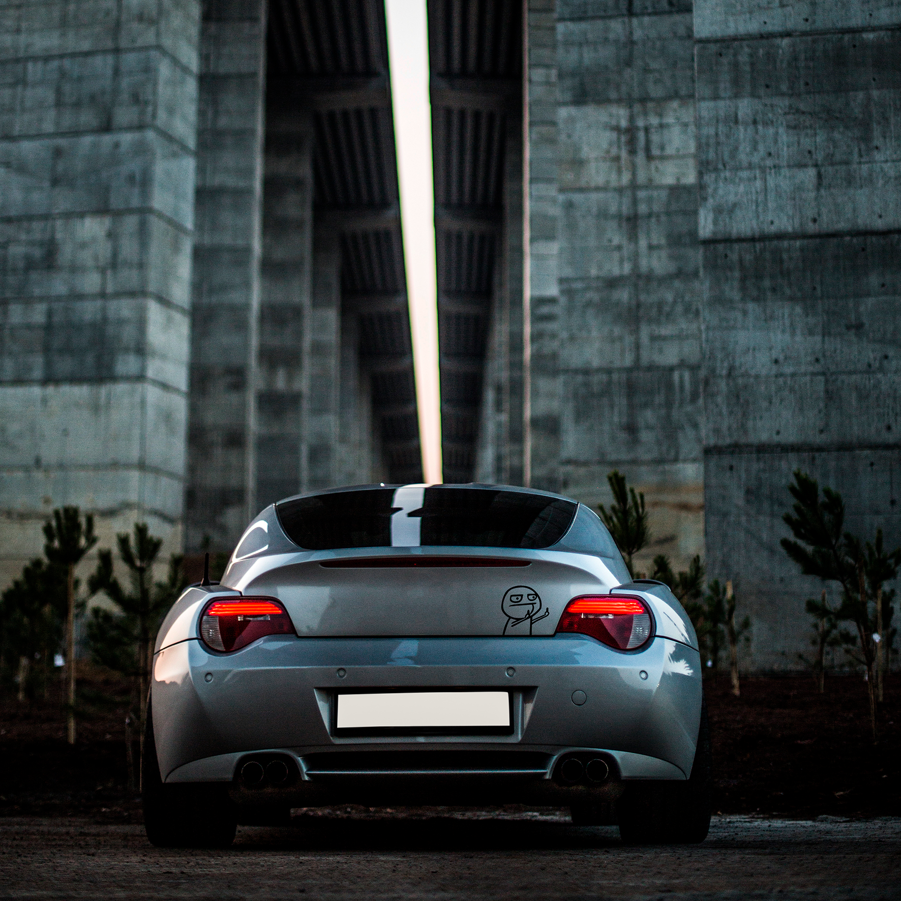 Image Title Alt Image